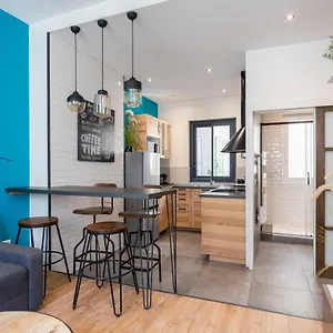 t2-vieux-port-lumineux.fr-provencehotel.com/