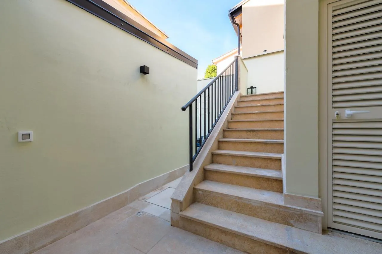 Apartments Urban Porec 0*,  Croazia